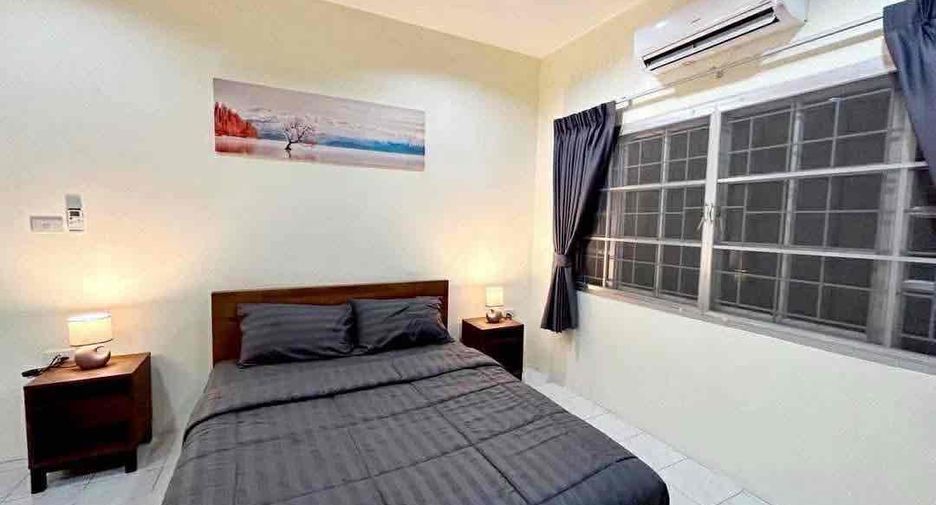 À louer 3 chambres maison à Bang Lamung, Chonburi