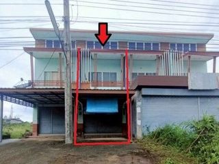 Local comercial en venta de 1 habitaciones en Khiri Rat Nikhom, Surat Thani