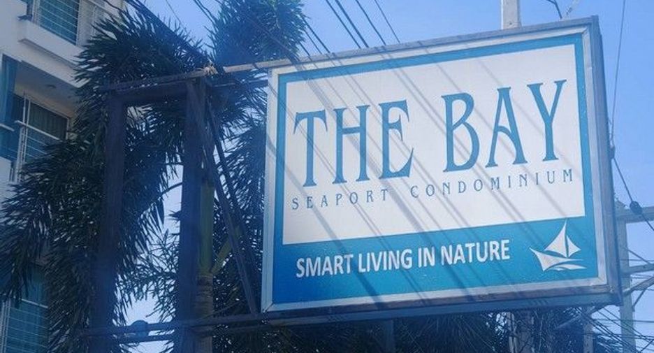 For sale 1 bed condo in Ban Bueng, Chonburi