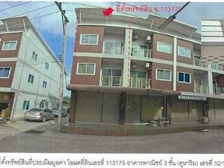 Local comercial en venta de 1 habitaciones en Khiri Rat Nikhom, Surat Thani