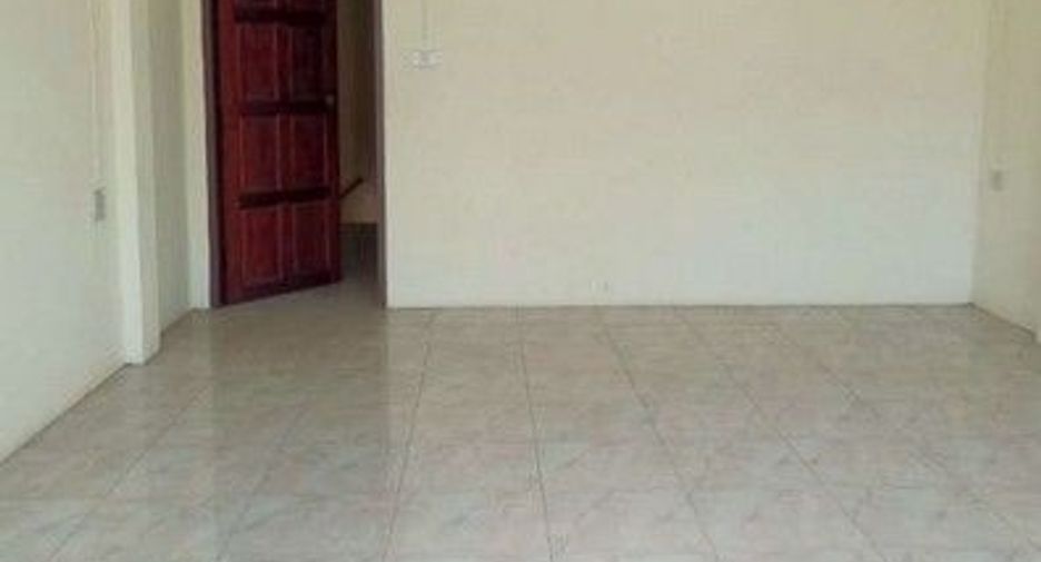 Gewerbefläche zum Kauf mit 1 Zimmer in Khiri Rat Nikhom, Surat Thani