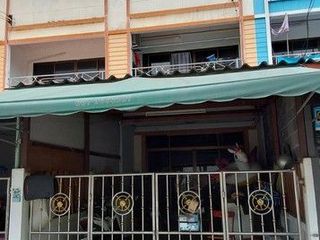 For sale 1 bed townhouse in Bang Lamung, Chonburi