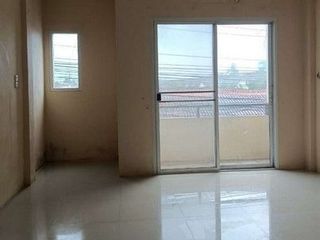 Local comercial en venta de 1 habitaciones en Khiri Rat Nikhom, Surat Thani