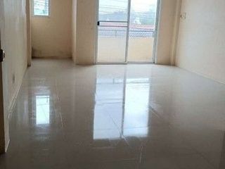 Local comercial en venta de 1 habitaciones en Khiri Rat Nikhom, Surat Thani