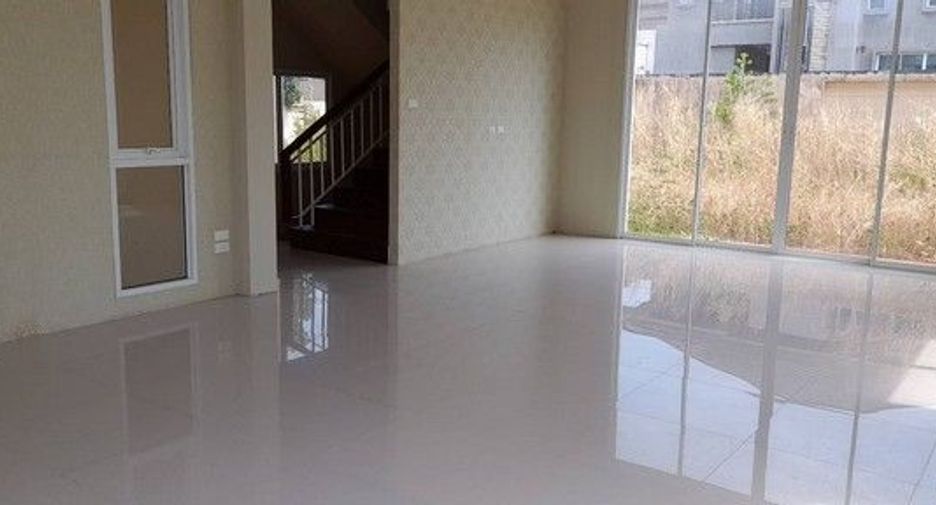 Haus zum Kauf mit 1 Zimmer in Khiri Rat Nikhom, Surat Thani