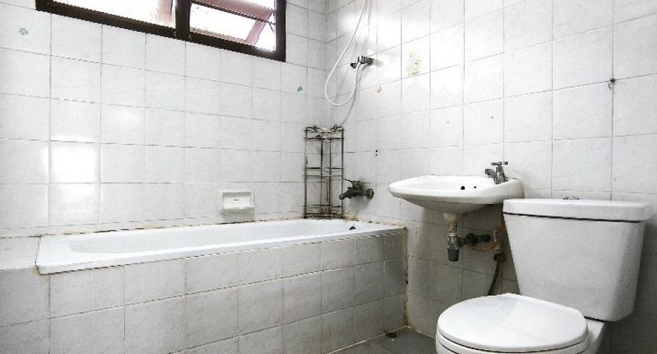 Продажа 3 спальни дом в Кхлонг Сам Ща, Бангкок