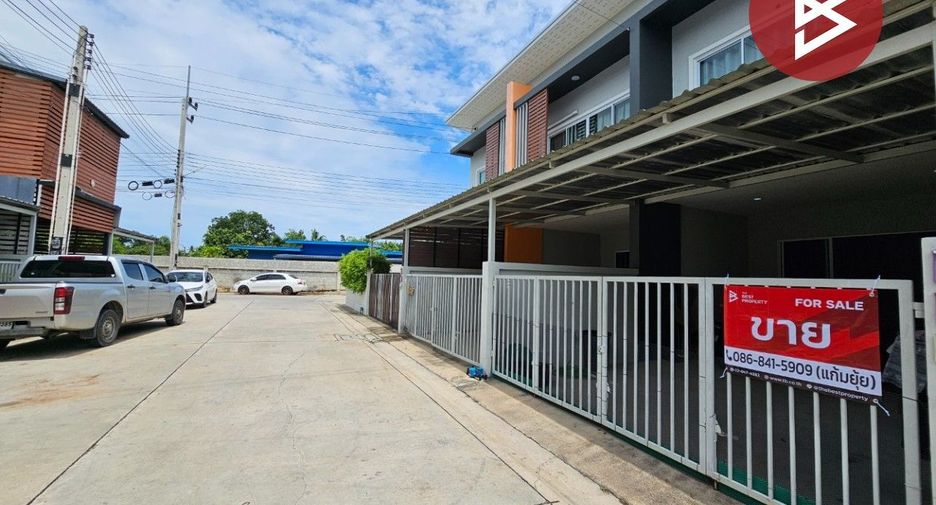 For sale 2 ベッドルーム townhouse in Mueang Chon Buri, Chonburi