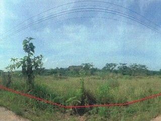 Terreno en venta en Khiri Rat Nikhom, Surat Thani