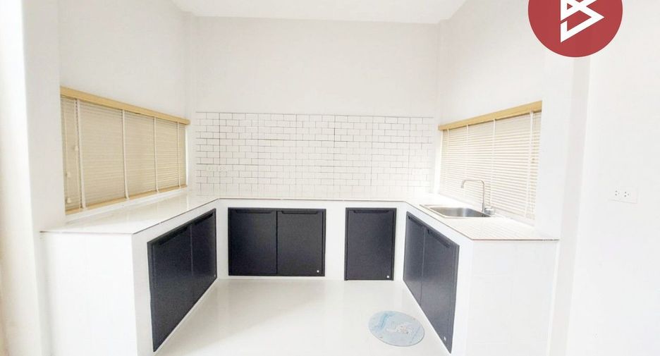 Casa en venta de 3 habitaciones en Mueang Nakhon Si Thammarat, Nakhon Si Thammarat