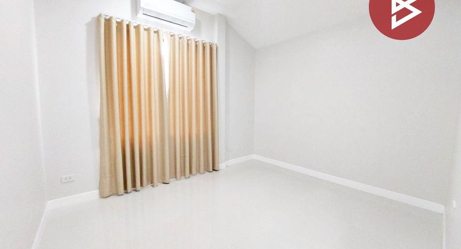 Casa en venta de 3 habitaciones en Mueang Nakhon Si Thammarat, Nakhon Si Thammarat