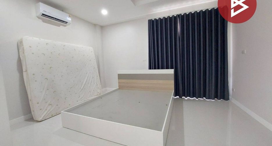 Casa en venta de 3 habitaciones en Mueang Nakhon Si Thammarat, Nakhon Si Thammarat
