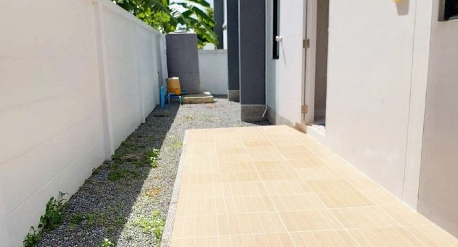 Casa en venta de 3 habitaciones en Mueang Nakhon Si Thammarat, Nakhon Si Thammarat