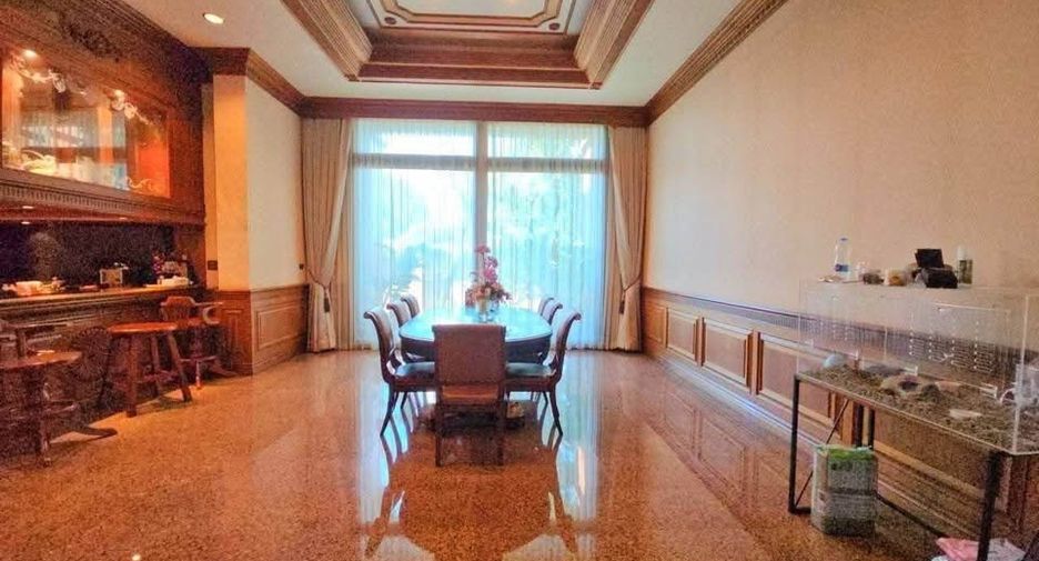 Продажа 9 спальни вилла в Si Racha, Чонбури