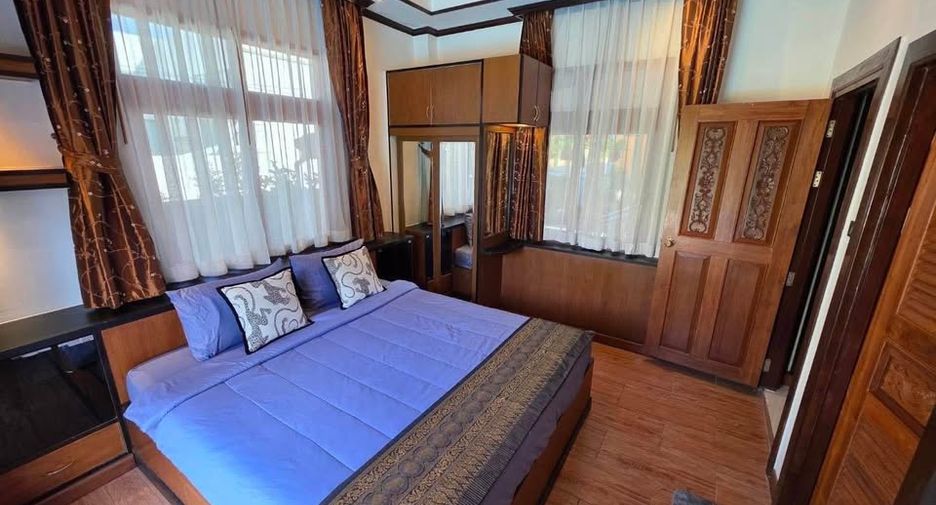 For rent and for sale 3 bedrooms villa in Huay Yai, Pattaya
