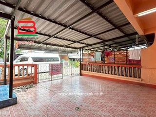 For sale 2 bedrooms townhouse in Thanyaburi, Pathum Thani