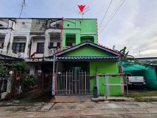出售 1 卧室 联排别墅 在 Bang Bua Thong, Nonthaburi