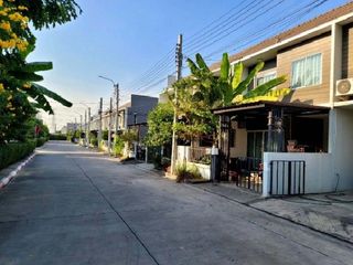 出售 1 卧室 联排别墅 在 Bang Bua Thong, Nonthaburi