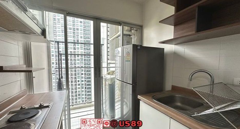 For sale 1 bed condo in Watthana, Bangkok