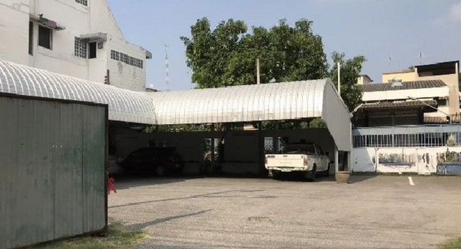For sale 1 bed warehouse in Chok Chai, Nakhon Ratchasima