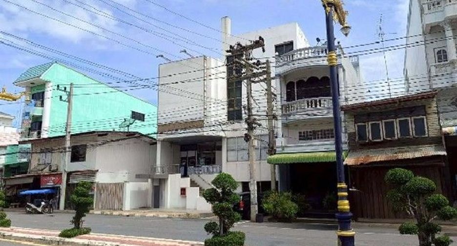For sale 1 Beds office in Hankha, Chainat