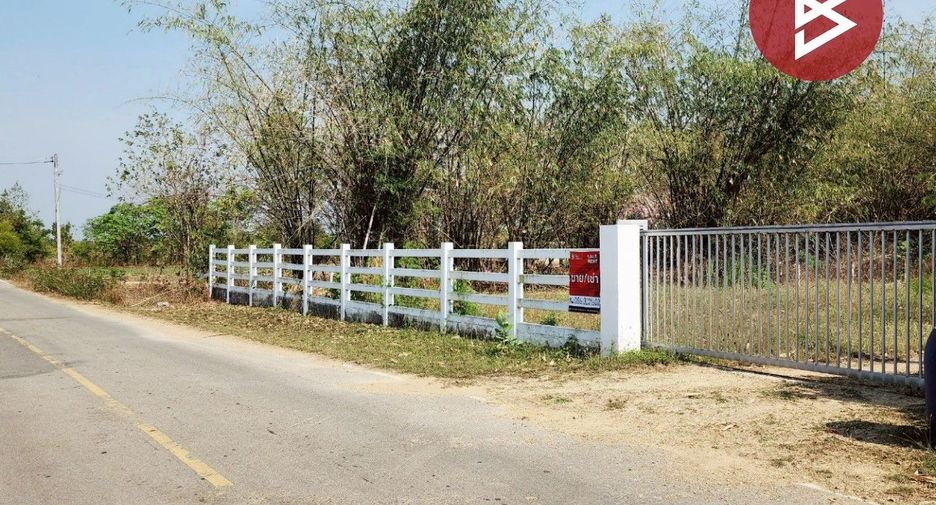Terreno en alquiler y en venta en Tha Yang, Phetchaburi