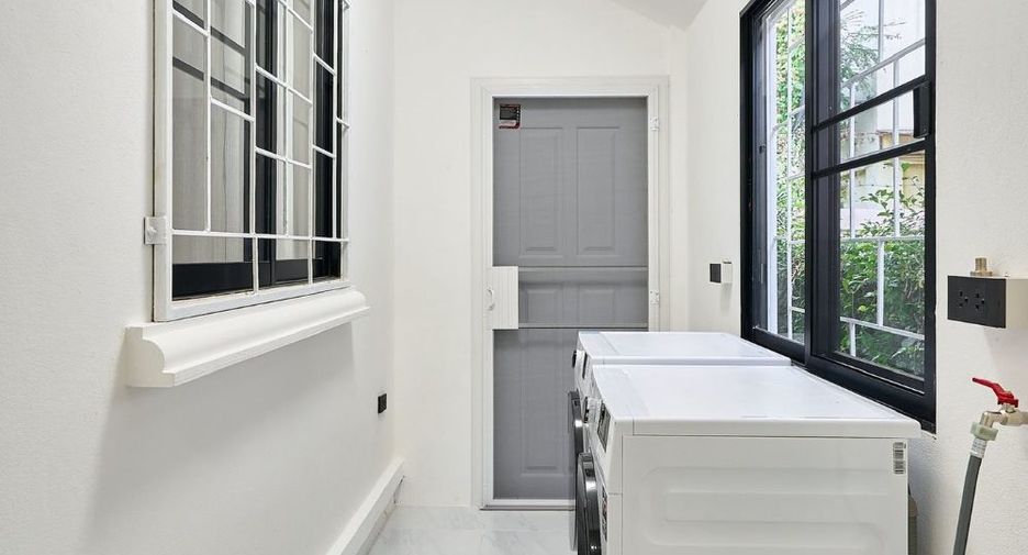 Haus zum Kauf mit 3 Zimmer in Mueang Chiang Mai, Chiang Mai