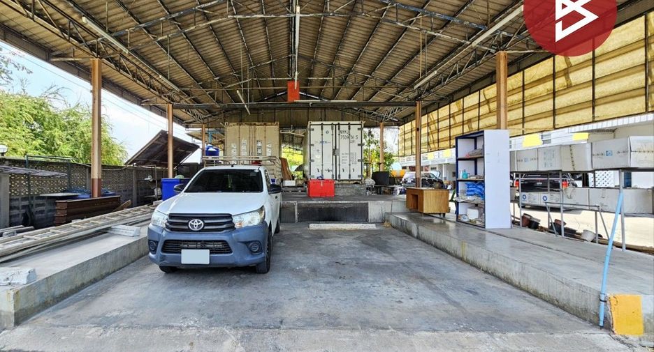For sale warehouse in Mueang Chon Buri, Chonburi