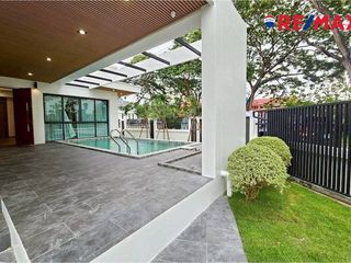 For sale 4 bedrooms house in Bang Lamung, Chonburi