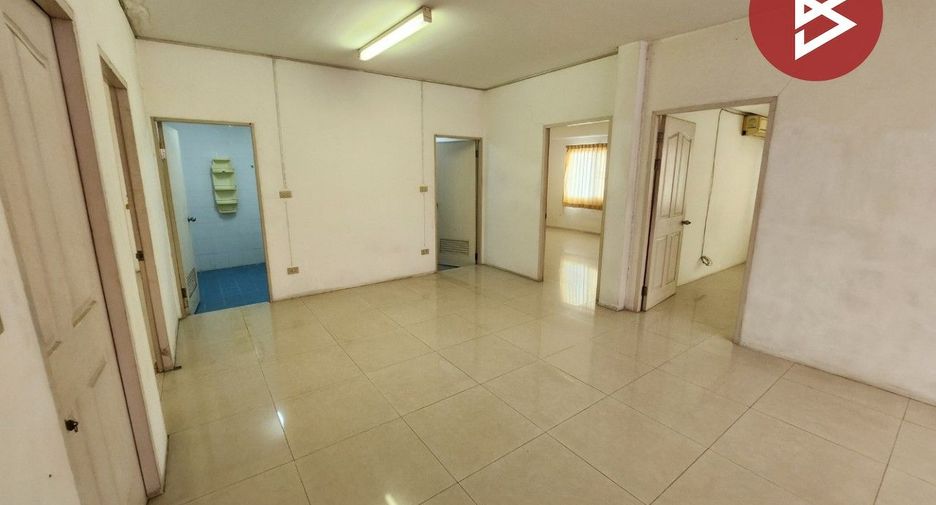 For sale 8 bedrooms retail Space in Mueang Samut Sakhon, Samut Sakhon