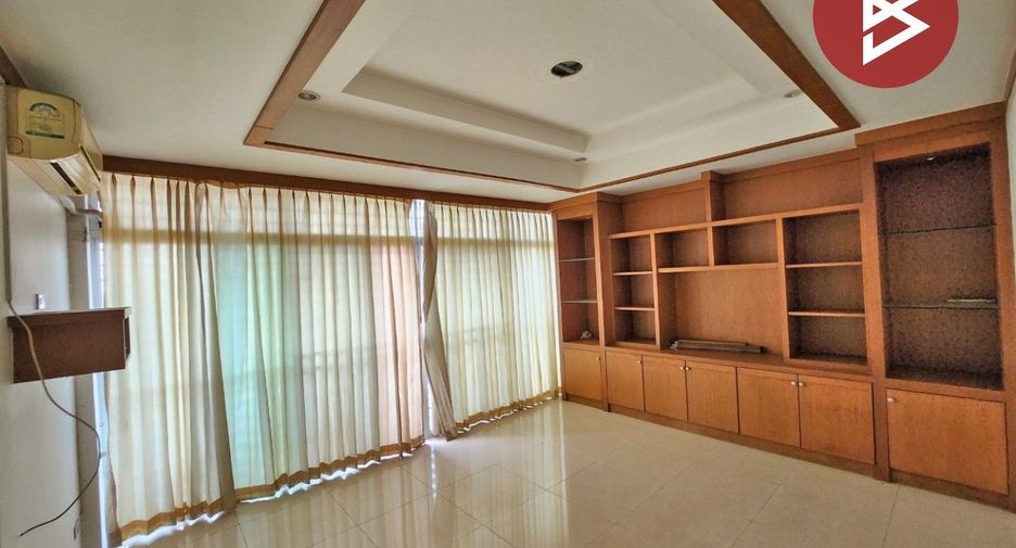 For sale 8 bedrooms retail Space in Mueang Samut Sakhon, Samut Sakhon
