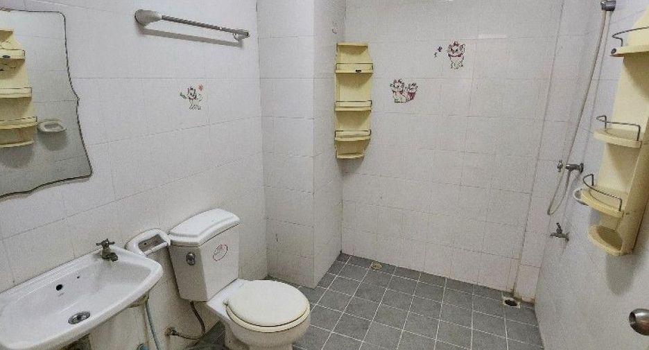 For sale 8 bedrooms retail Space in Mueang Samut Sakhon, Samut Sakhon