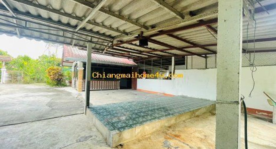 For rent 4 bedrooms house in Saraphi, Chiang Mai