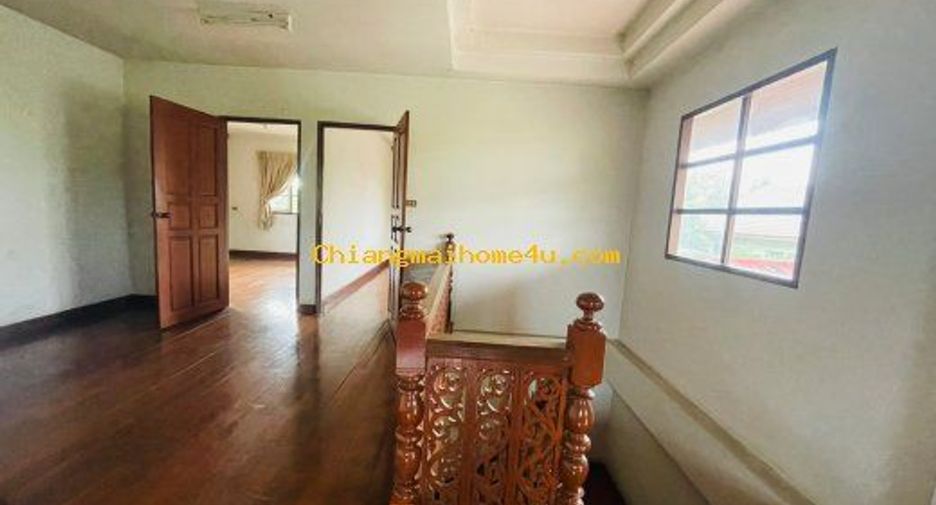 For rent 4 bedrooms house in Saraphi, Chiang Mai