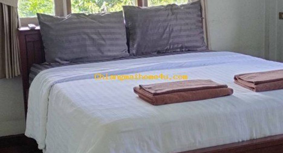 For rent 4 bedrooms house in Saraphi, Chiang Mai