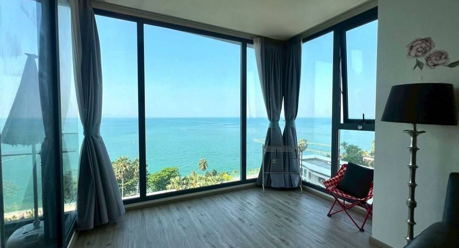 For rent 2 bedrooms condo in North Pattaya, Pattaya