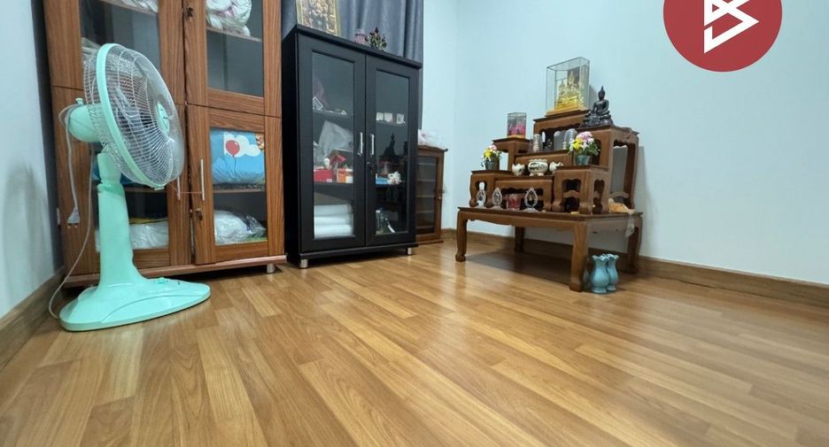 For sale 3 bedrooms townhouse in Bang Bo, Samut Prakan
