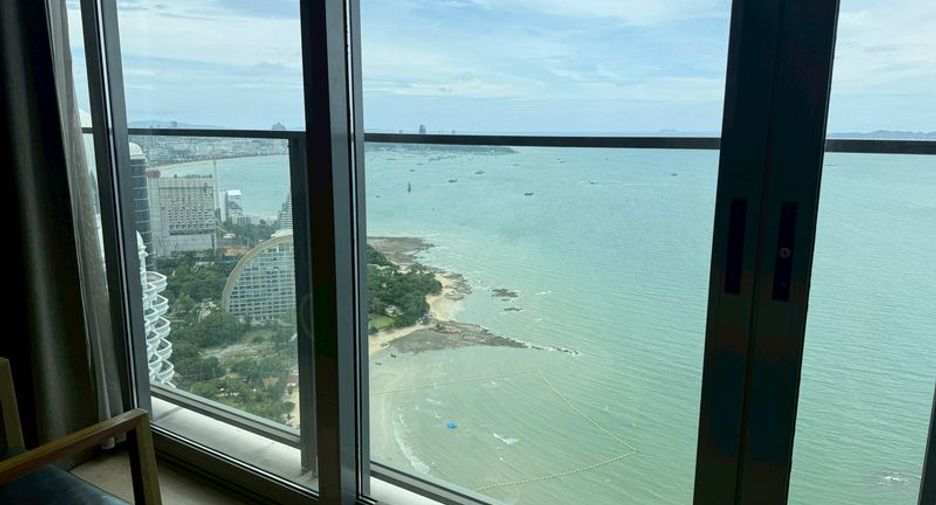 For sale 3 bedrooms condo in Bang Lamung, Chonburi