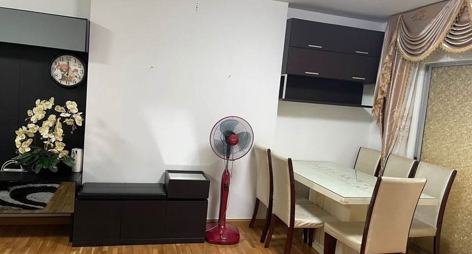 For sale 2 bedrooms condo in Bang Phlat, Bangkok