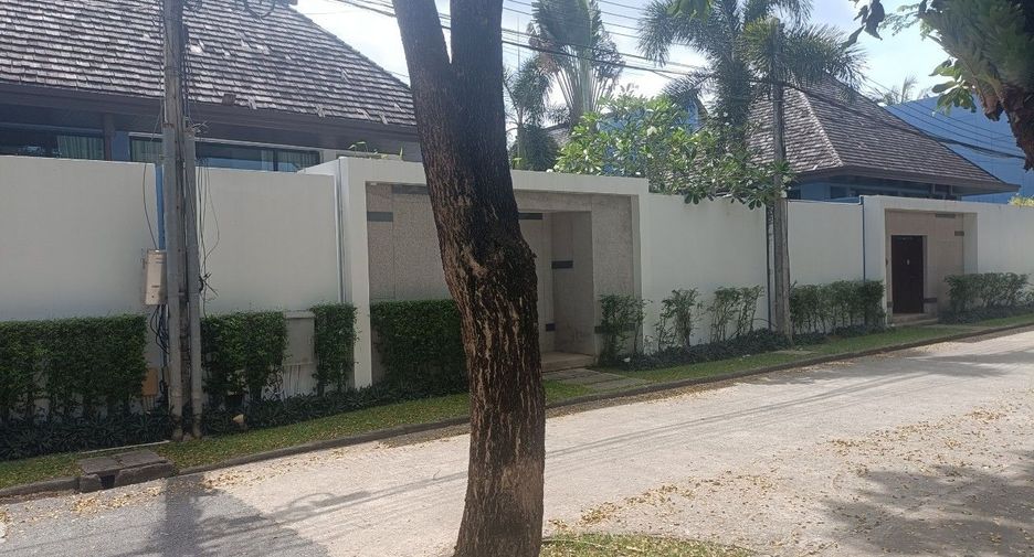 For sale 3 bedrooms villa in Thalang, Phuket