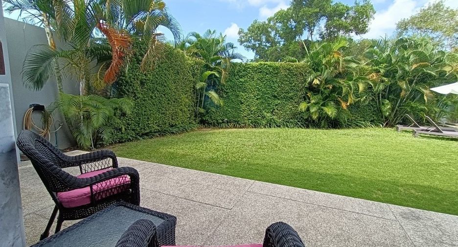 For sale 3 bedrooms villa in Thalang, Phuket