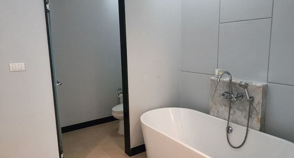 For sale 3 bedrooms villa in Thalang, Phuket