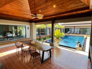 For rent 3 bedrooms villa in Mueang Phuket, Phuket
