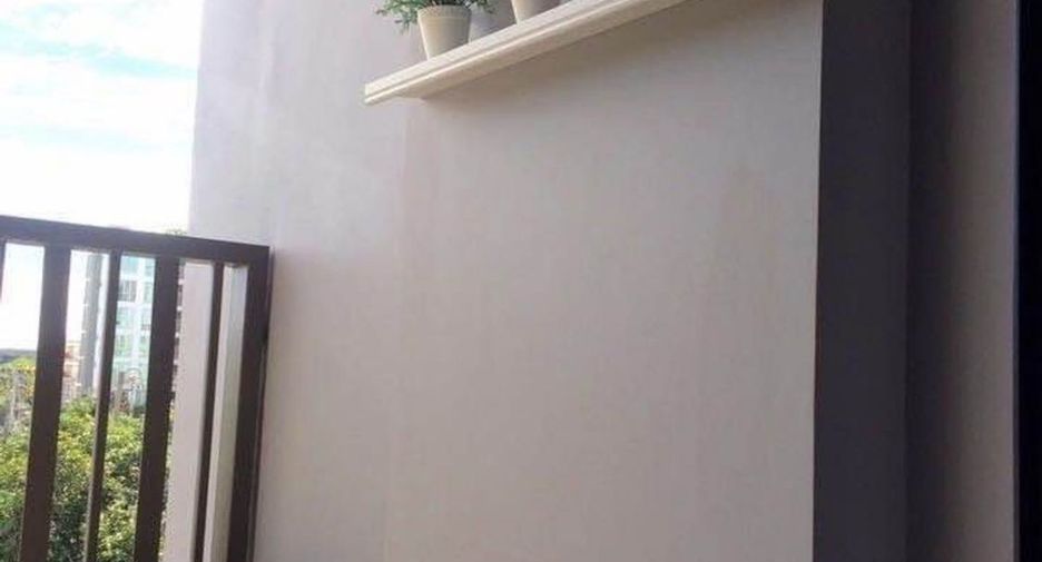For sale 2 bedrooms condo in Phra Khanong, Bangkok