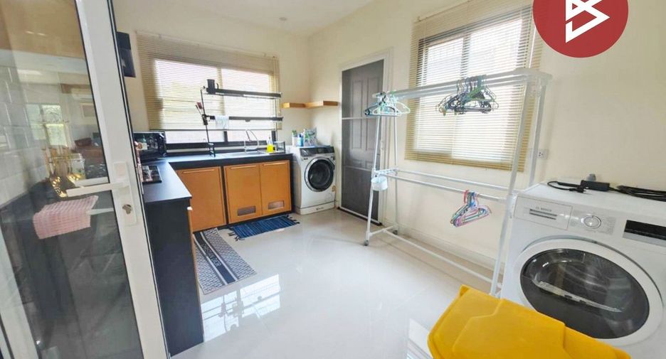 For sale 4 bedrooms house in Pak Kret, Nonthaburi