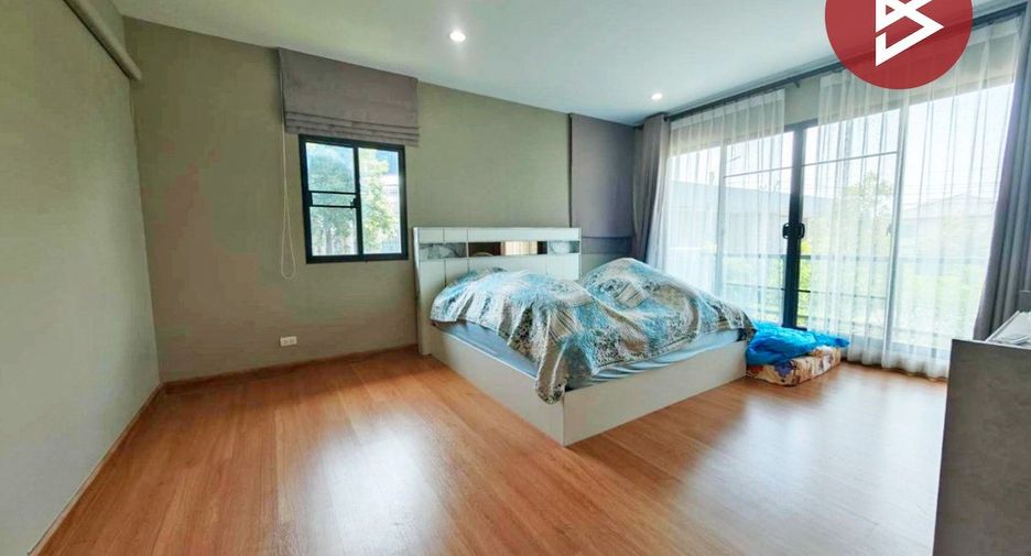 For sale 4 bedrooms house in Pak Kret, Nonthaburi