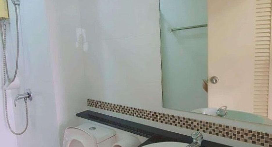 For sale 1 Beds condo in Lat Phrao, Bangkok