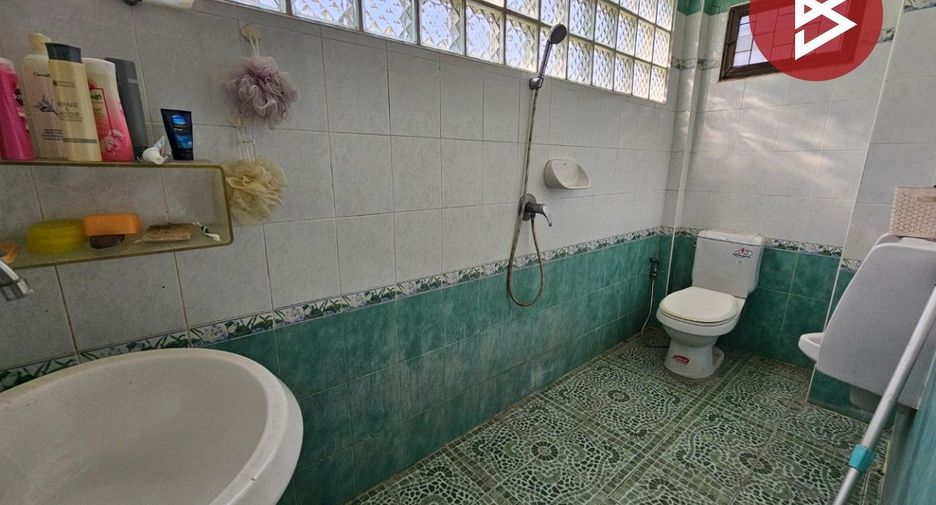 For sale 4 ベッドルーム house in Mueang Samut Prakan, Samut Prakan