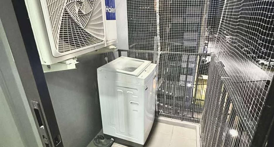 For sale 2 bedrooms condo in Khlong Luang, Pathum Thani