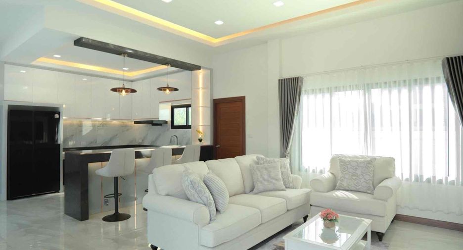 Casa en venta de 3 habitaciones en Sattahip, Chonburi