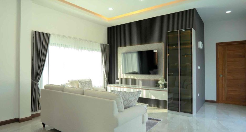 Casa en venta de 3 habitaciones en Sattahip, Chonburi